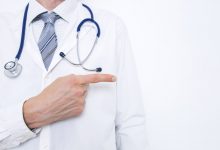 Urologista Goiânia - Você sabe a importância do toque retal?