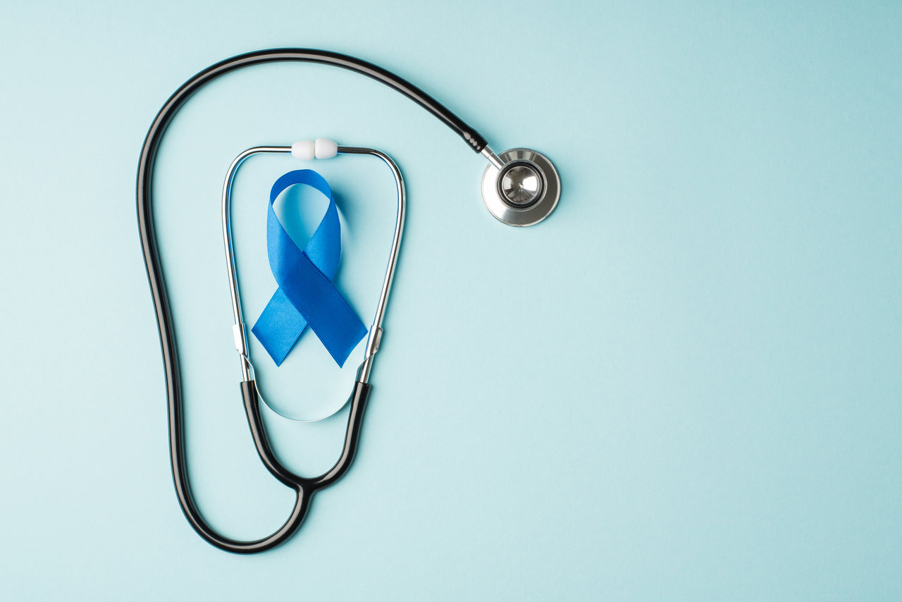 Urologista Goiânia - Novembro Azul acabou, mas a prevenção do câncer de próstata continua