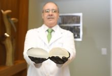 Não é sobre ter seios maiores. É sobre se reconhecer no espelho